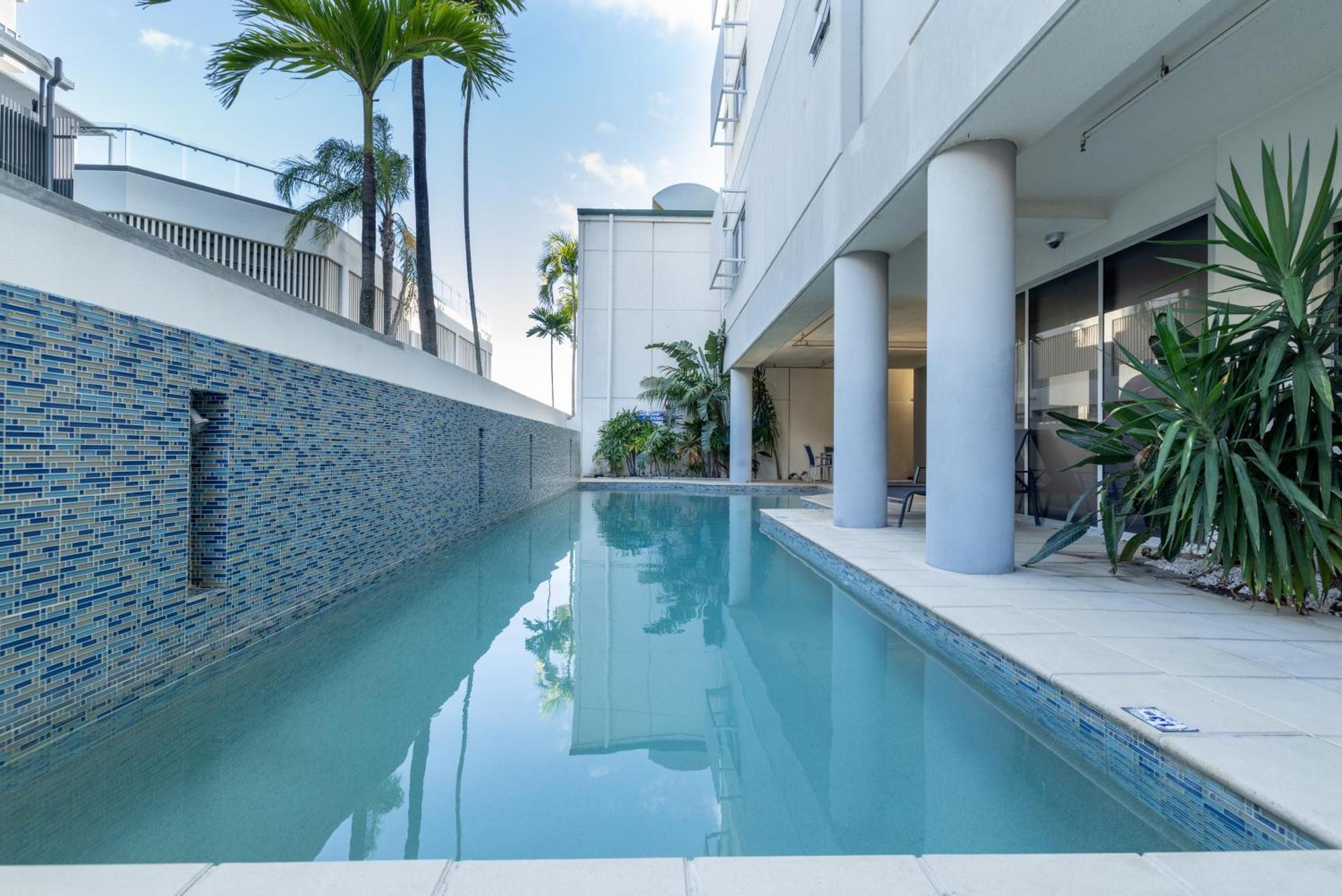 Oaks Townsville Metropole Hotel Exterior foto